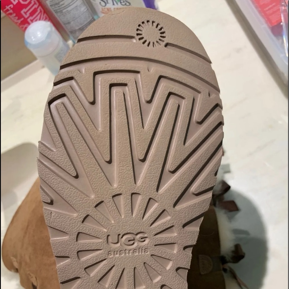 Ugg Bow Boots - image 5